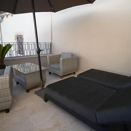 Torretta Palace מלון 4*