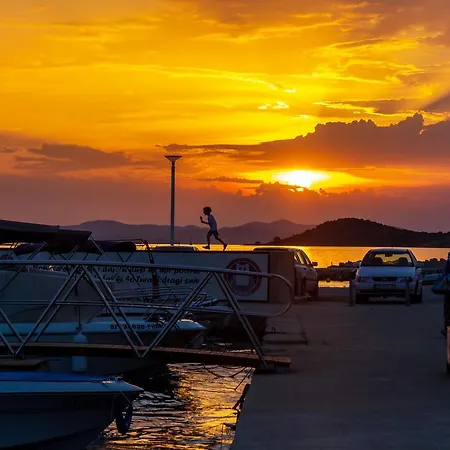 Torretta Palace Turanj