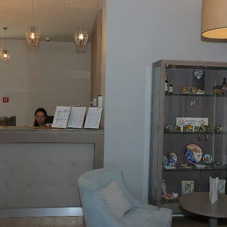 Torretta Palace Ξενοδοχείο