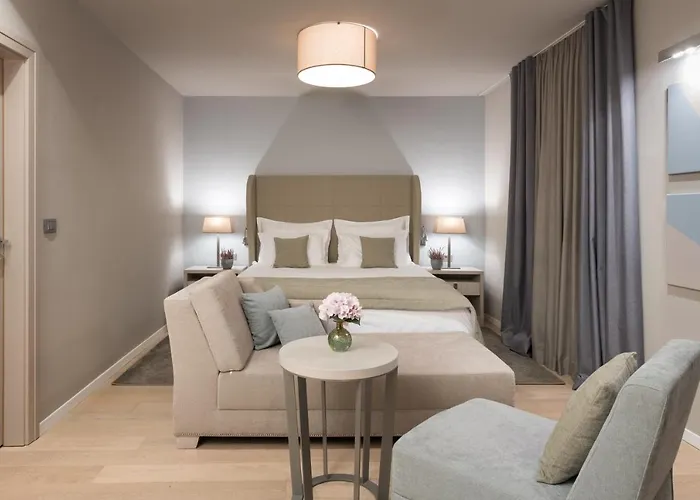 Torretta Palace Hotell Turanj