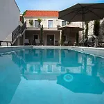Torretta Palace 图兰杰