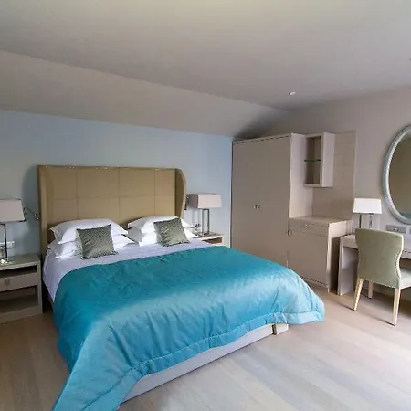 Torretta Palace Отель Турань