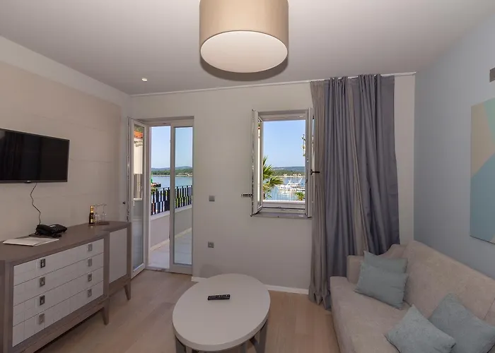 Torretta Palace Turanj